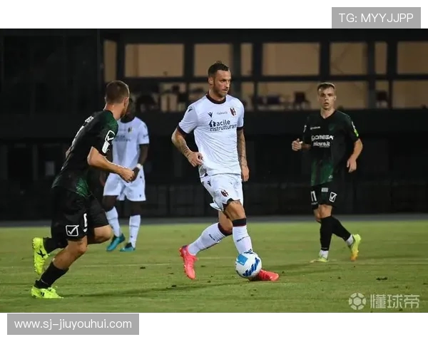 7018足球比赛预测分析 揭示球队实力与战术走势解析 7018足球比赛预测分析 揭示球队实力与战术走势解析